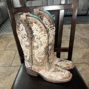Women's Brown and Cream Western Boots GLOW ON THE DARK